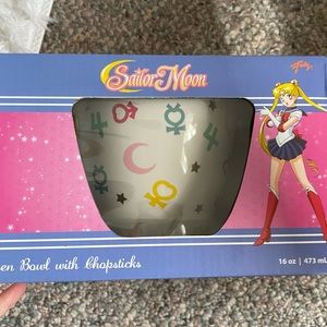 NEW Sailor Moon Ramen Bowl with Chopsticks